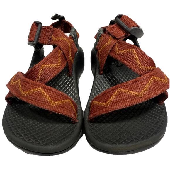Chaco Kids Sandals Size 9 Red Orange Straps Outdoor Hiking Water Shoes EUC - Picture 3 of 16